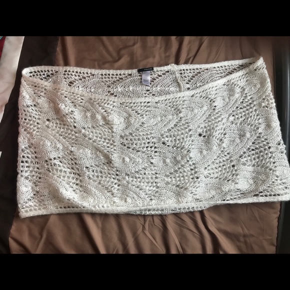 Maurices Crochet Infinity Sequins Scarf - Picture 3 of 4